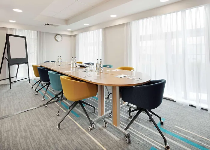 Hotel Hampton By Hilton London Docklands